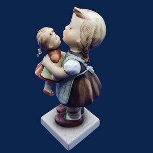 Hummel Goebel Vtg Figurine "Kiss Me" Girl With Doll '6'
